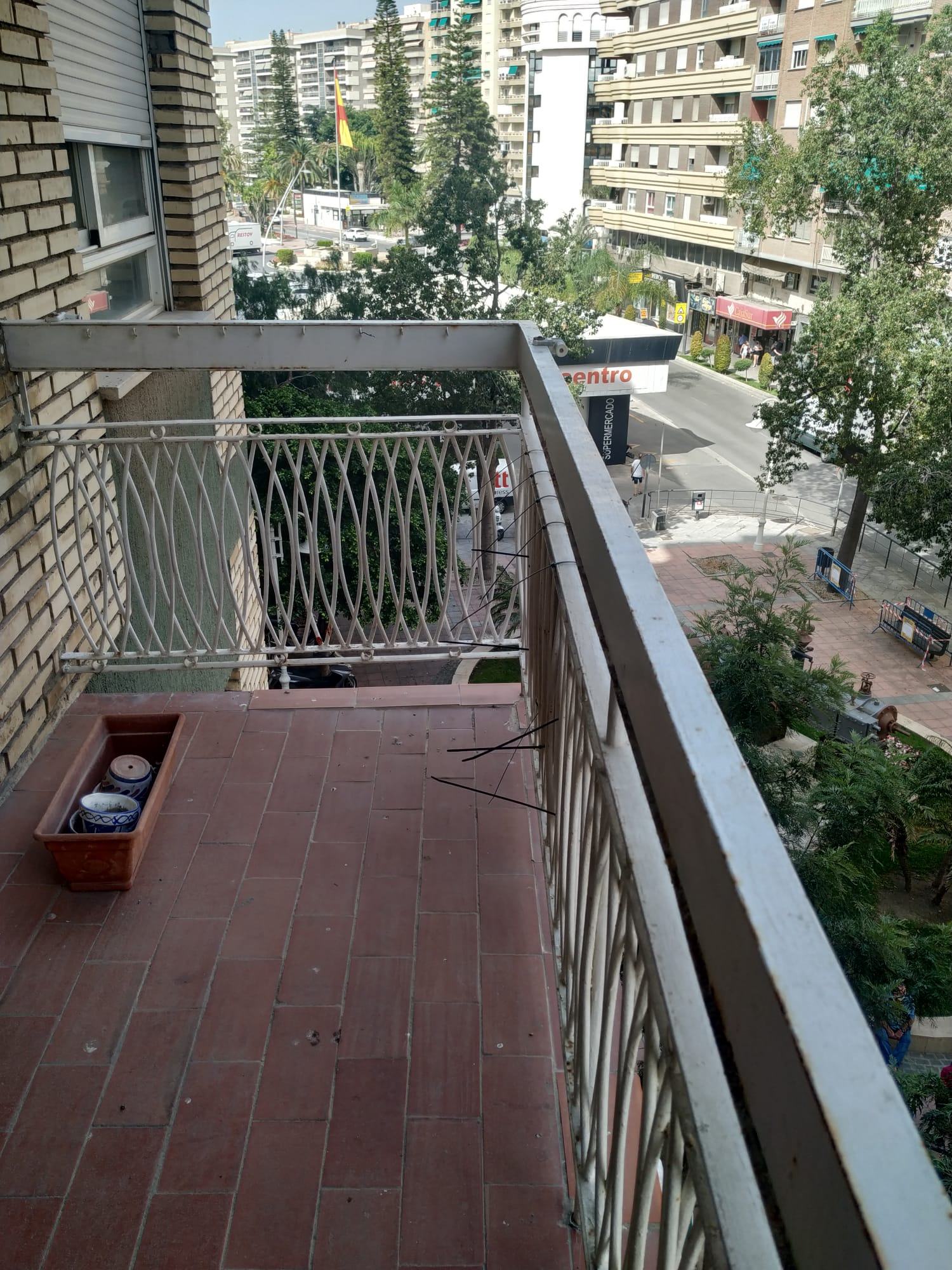 PISO DE 4 DORMITORIOS EN AVDA. RODRIGUEZ ACOSTA